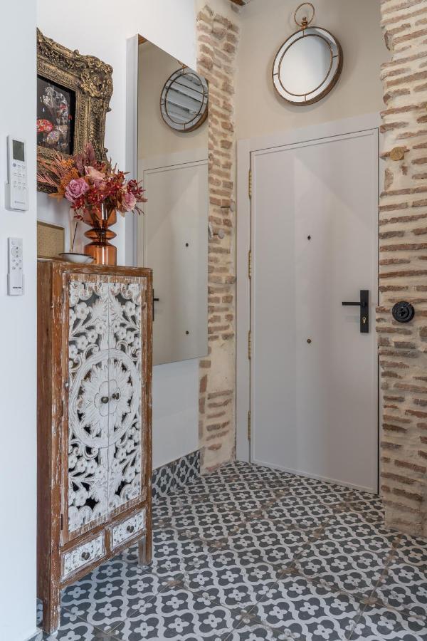 Tuguest Puerta Del Dauro Apartment Granada Exterior photo